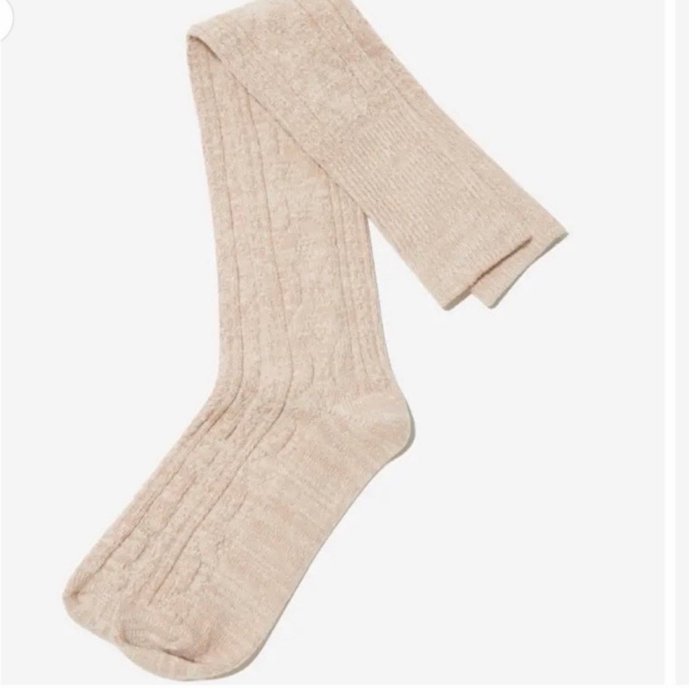 Pudus‎ Sweater Socks Women's Fits Shoe Sizes 6-10 FabFitFun NEW
